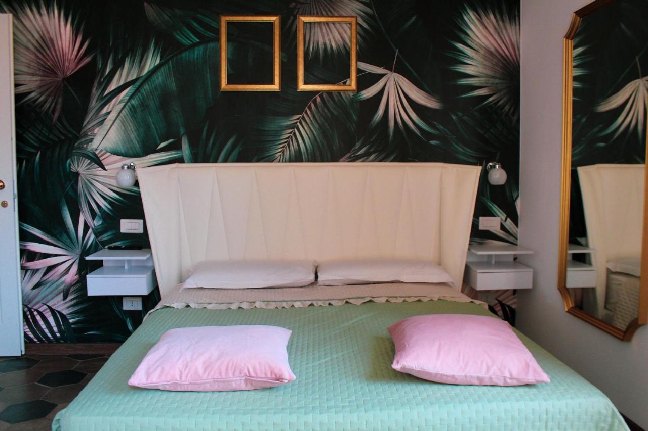 Lion Luxury Rooms 로마 외부 사진